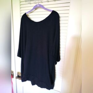 Cool Melon Plus Size Women's Black Tunic With Pockets 1x/2x